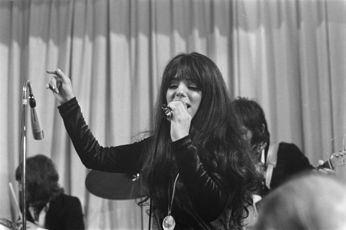 Mariska Veres, 1970