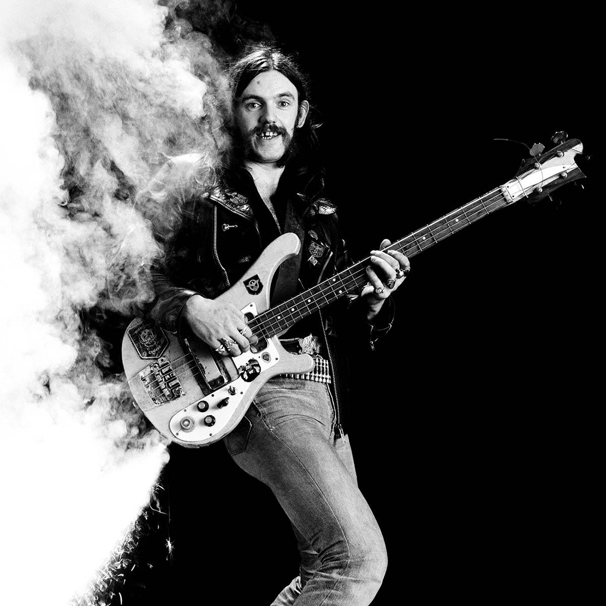 Lemmy (Lemmy Kilmister) en 1977. Foto: Fin Costello