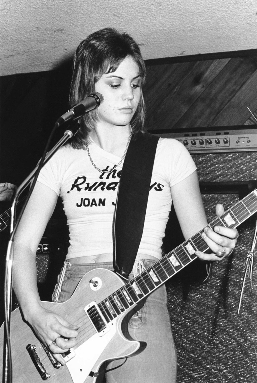 Joan Jett, 1976