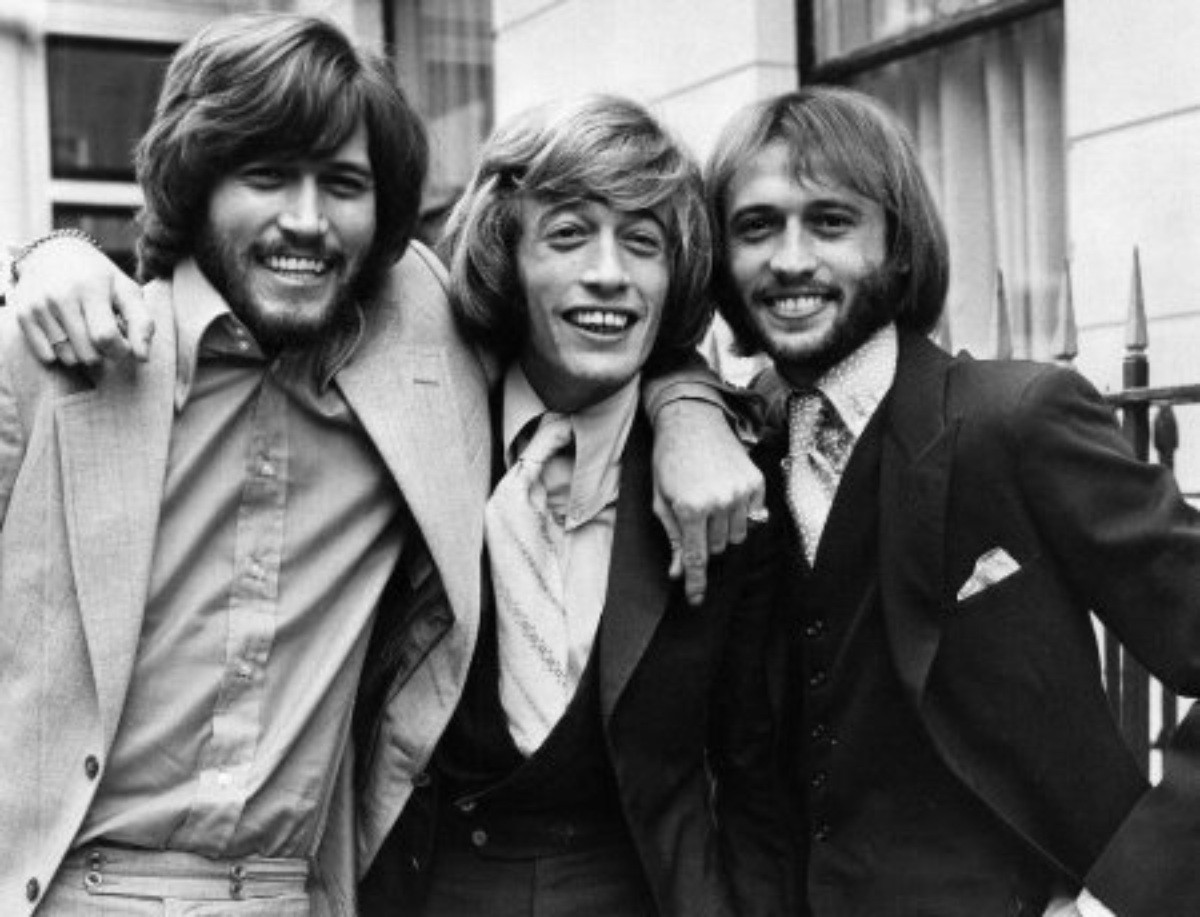 ¡El trío Bee Gees!