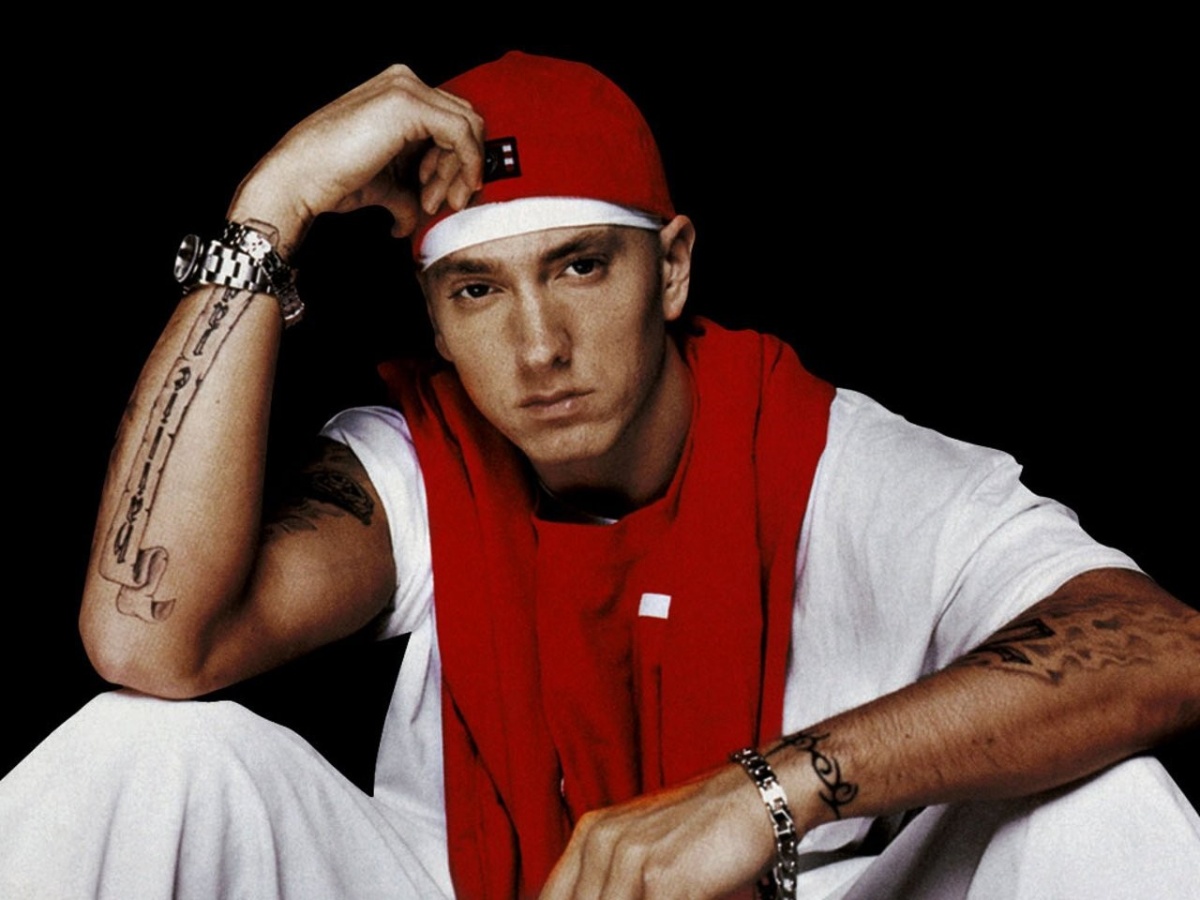 The Real Slim Shady (Eminem) song history.