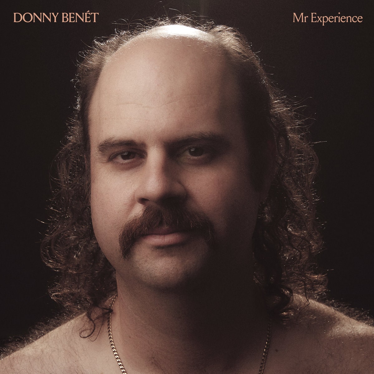 Donny Benét Sr. Experiencia (2020) Min