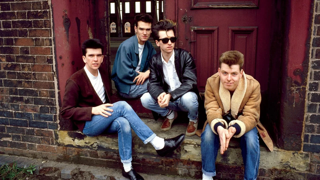 The Smiths Fotoshooting vor einem verlassenen Gebäude