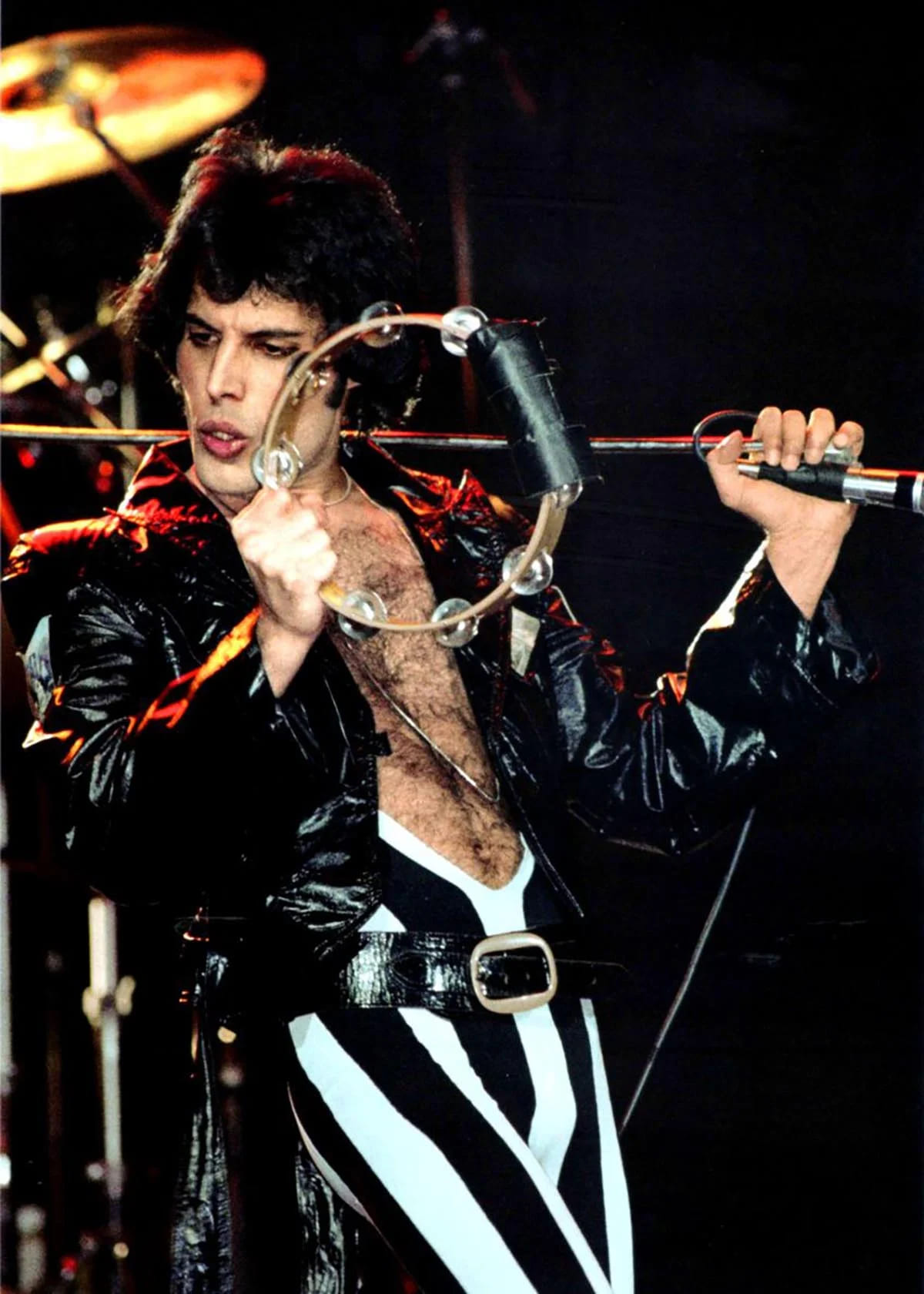 Freddie Mercury, 1976