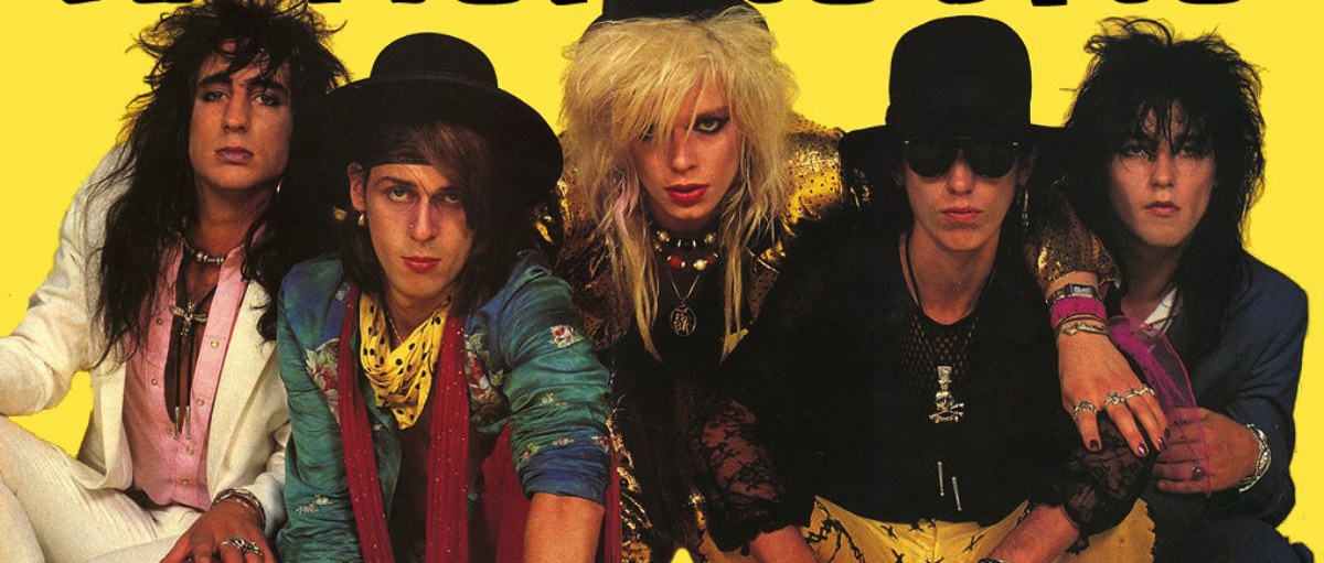 Hanoi Rocks (Michael Monroe in the center)