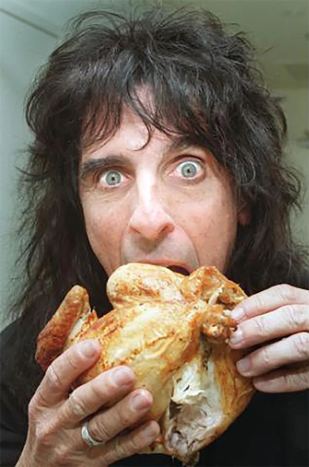 Alice Cooper with chicken