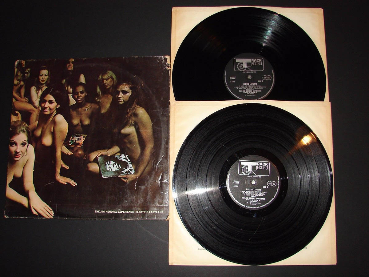 Первоначальный вариант обложки «Electric Ladyland» Джими Хендрикса (1968)