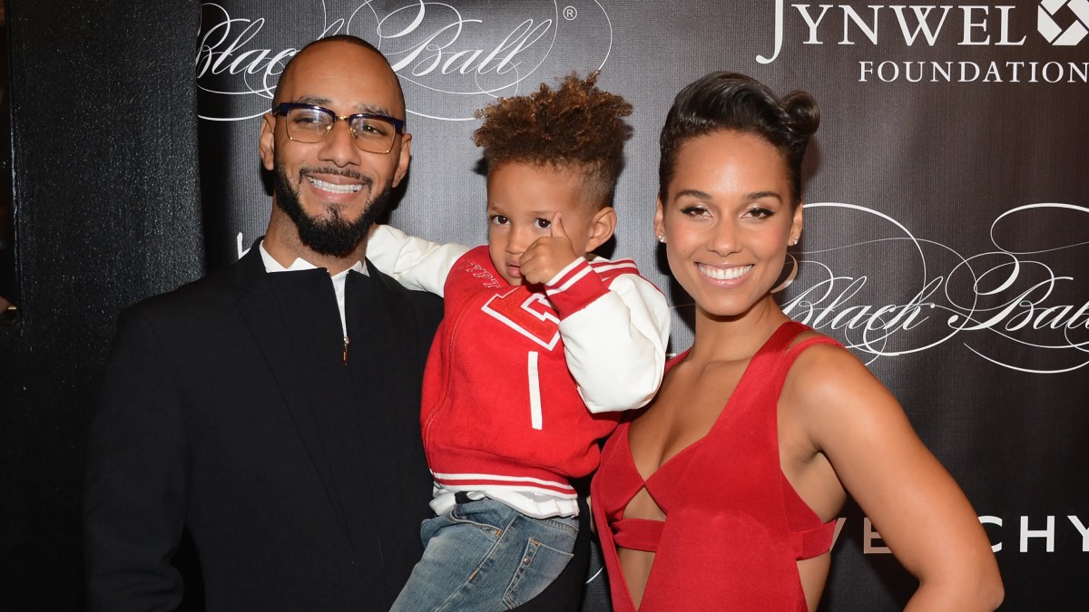 Alicia Keys, her husband and son