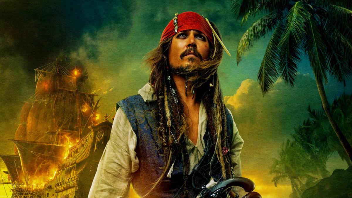 Кадр из фильма Пираты Карибского моря, на фото Джонни Депп