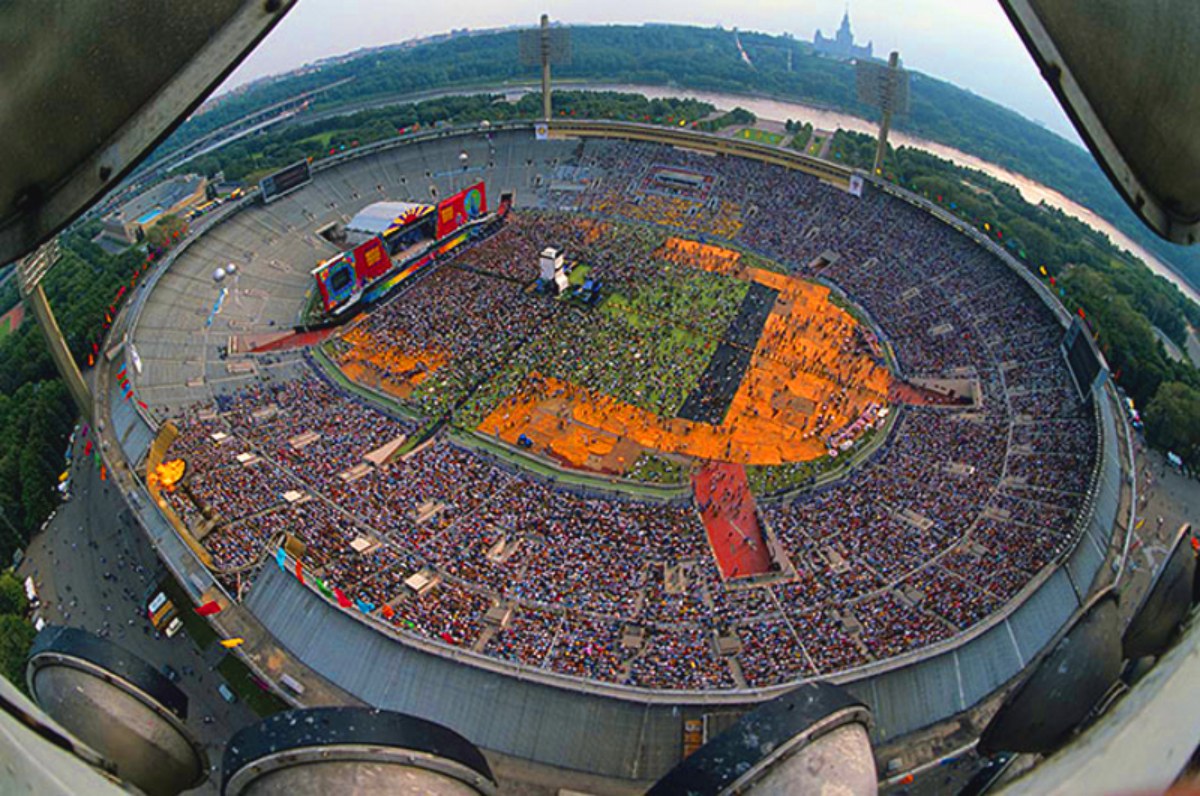 Moscow Music Peace Festival (1989), Luzhniki stadium