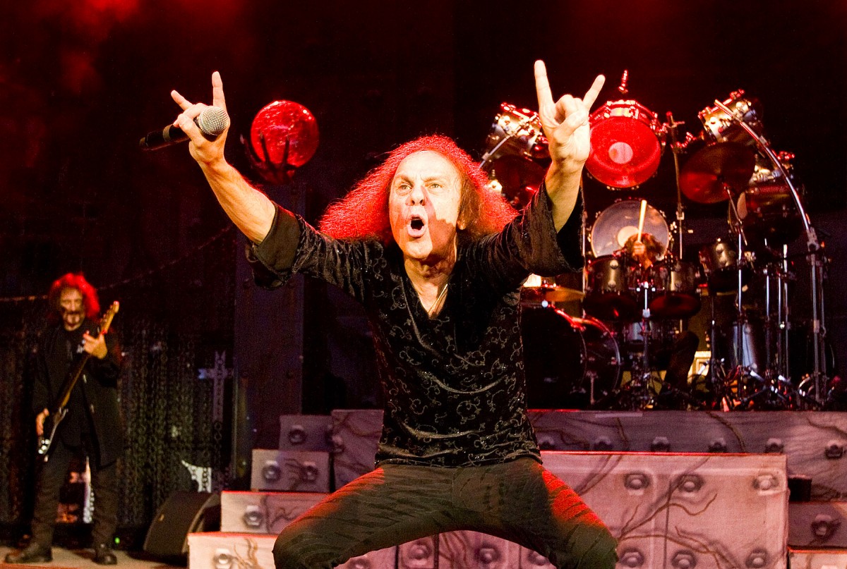 A lenda do rock Ronnie James Dio