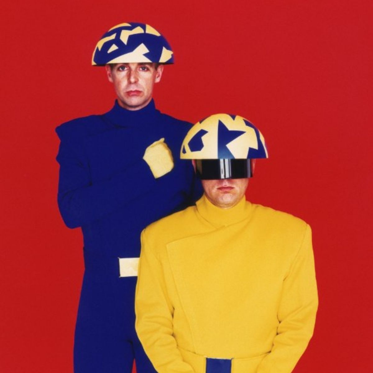 Couverture du single des Pet Shop Boys "Go West". 