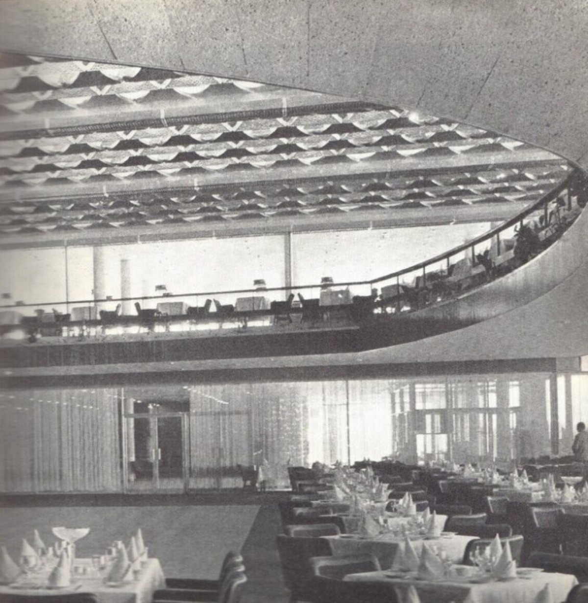 Arbat restaurant, main hall
