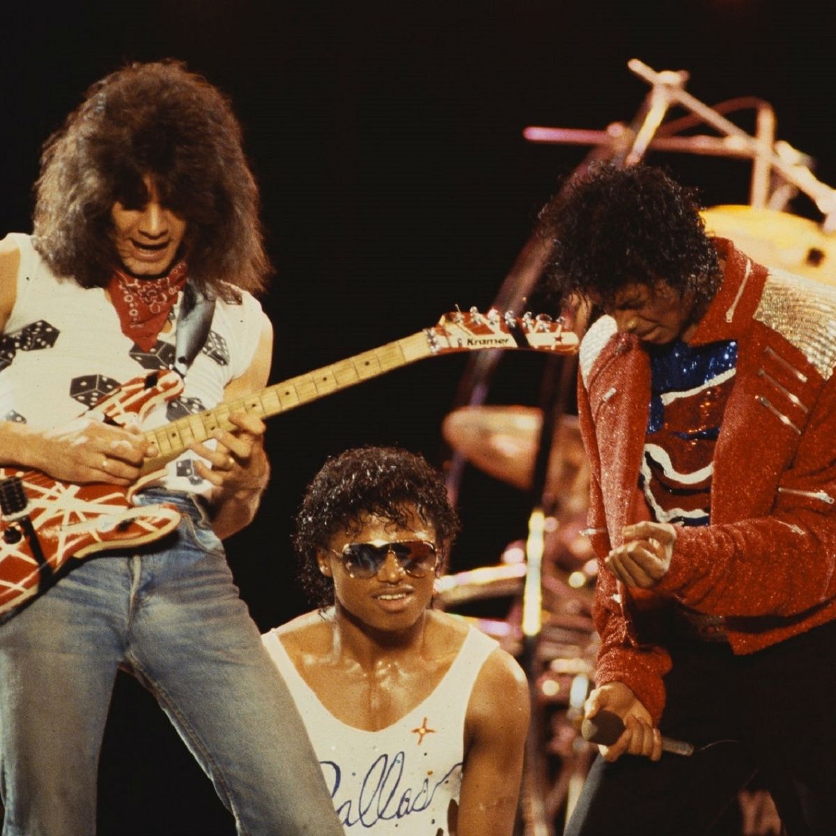Eddie Van Halen and Michael Jackson on stage