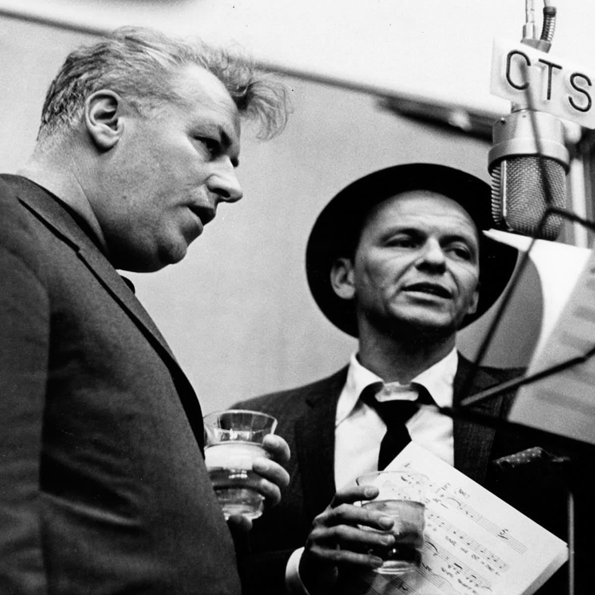 Frank Sinatra y el whisky Jack Daniel's Old No.7 (Frank Sinatra)