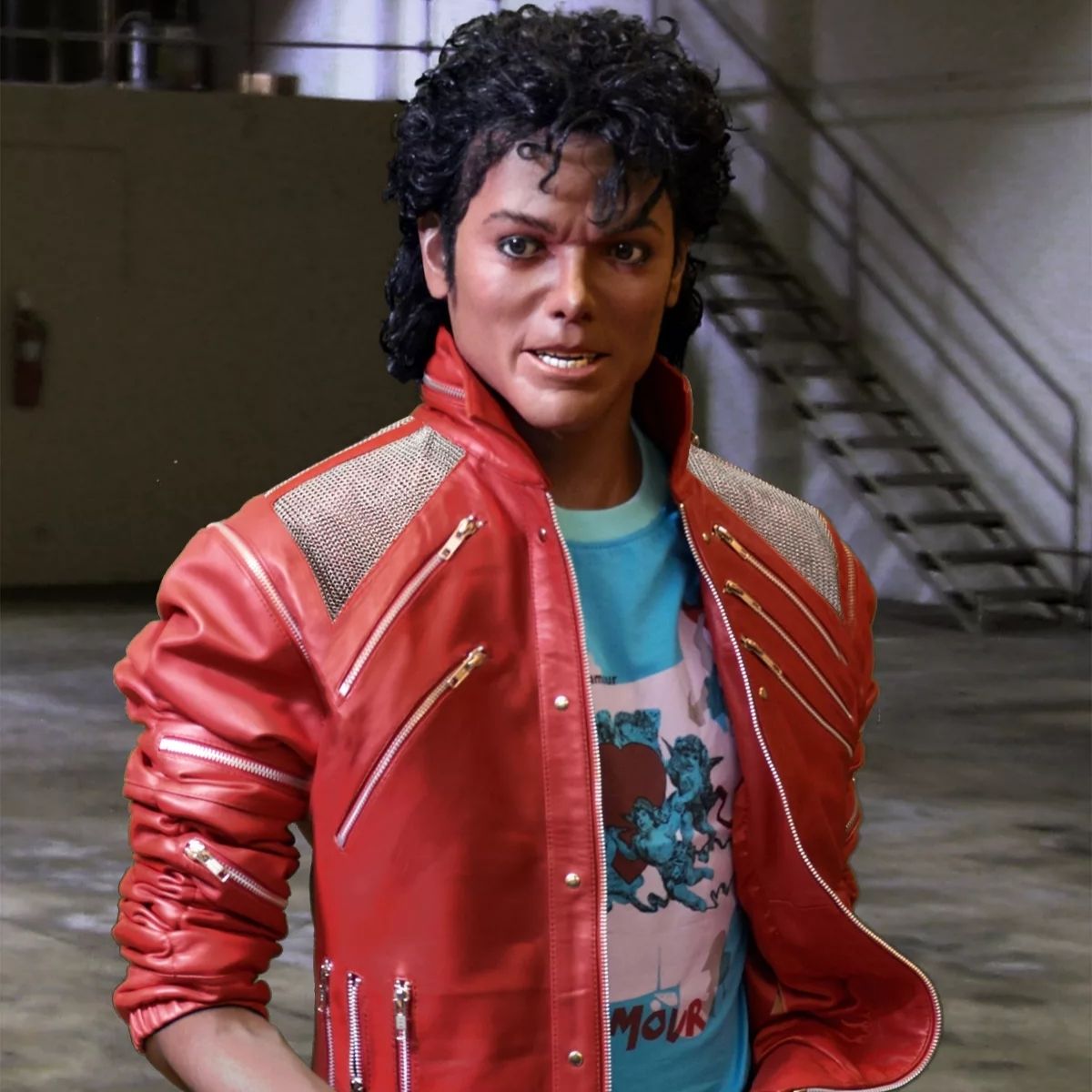 Michael Jackson no set do vídeo musical 'beat it'.