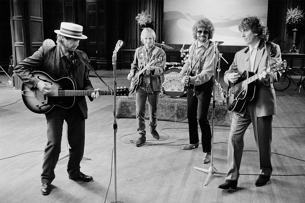 The Traveling Wilburys 1990