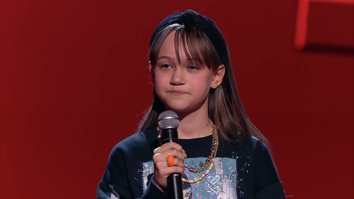 Martha Kapelush. "Leave Me Alone" - Blind Auditions - The Voice.Children