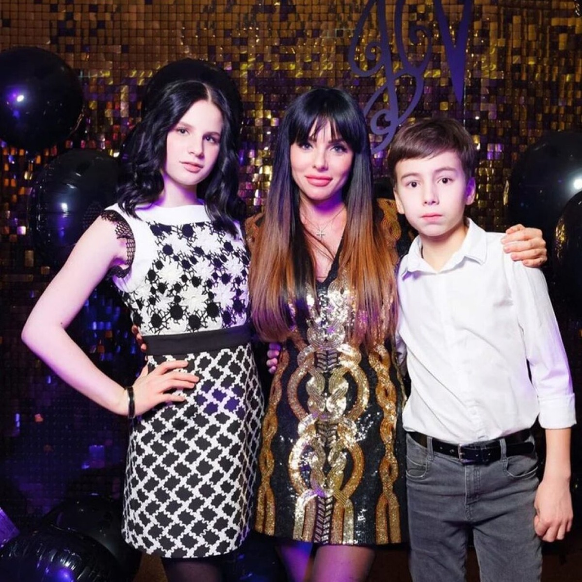 Yulia Volkova y sus hijos