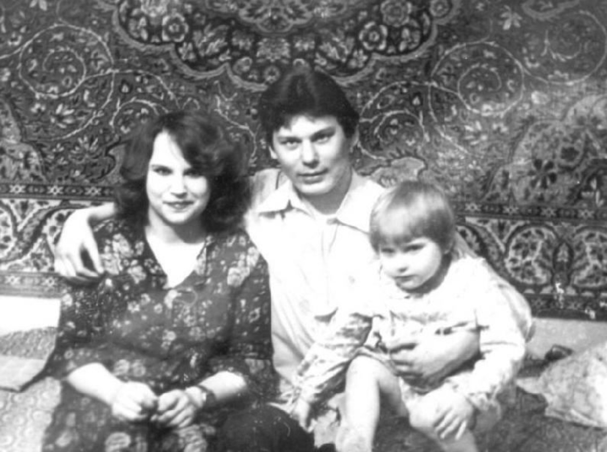 Юрий Хой с женой и старшей дочерью