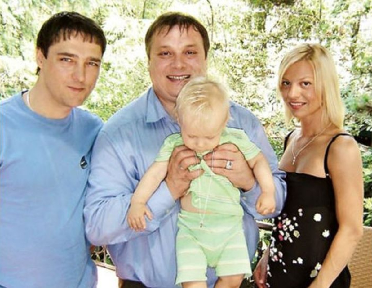 Yuri Shatunov, Andrei Razin mit Dennis und Svetlana