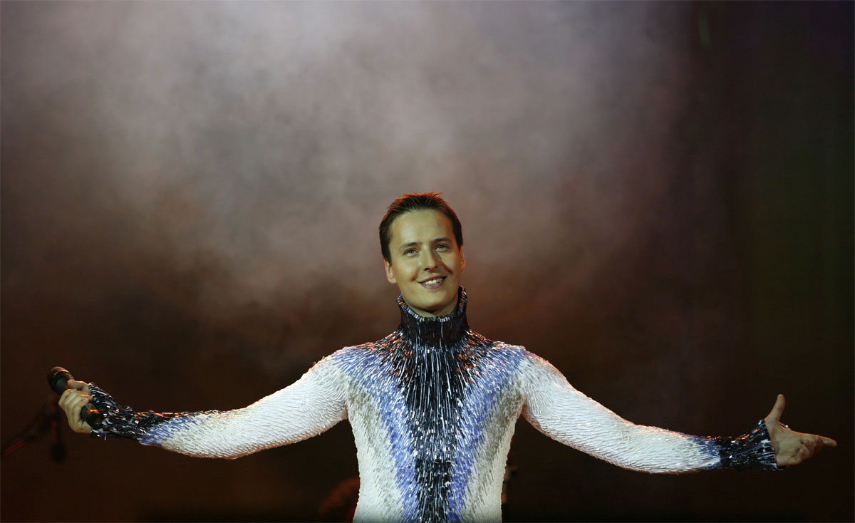 Vitas in his costume for the song "The Seventh Element