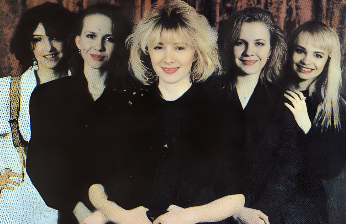 Membros do «Combination» durante a gravação da canção «Russian Girls»