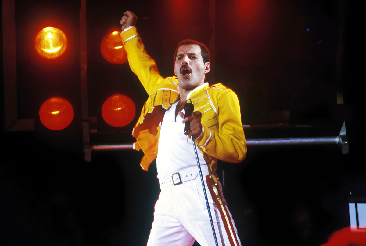 Freddie Mercury em turnê. 1986