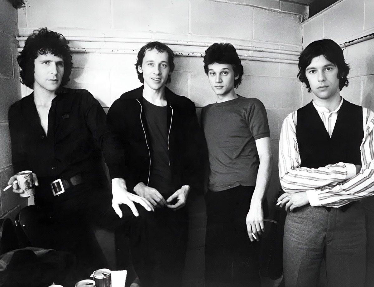 Группа Dire Straits в 1977 году