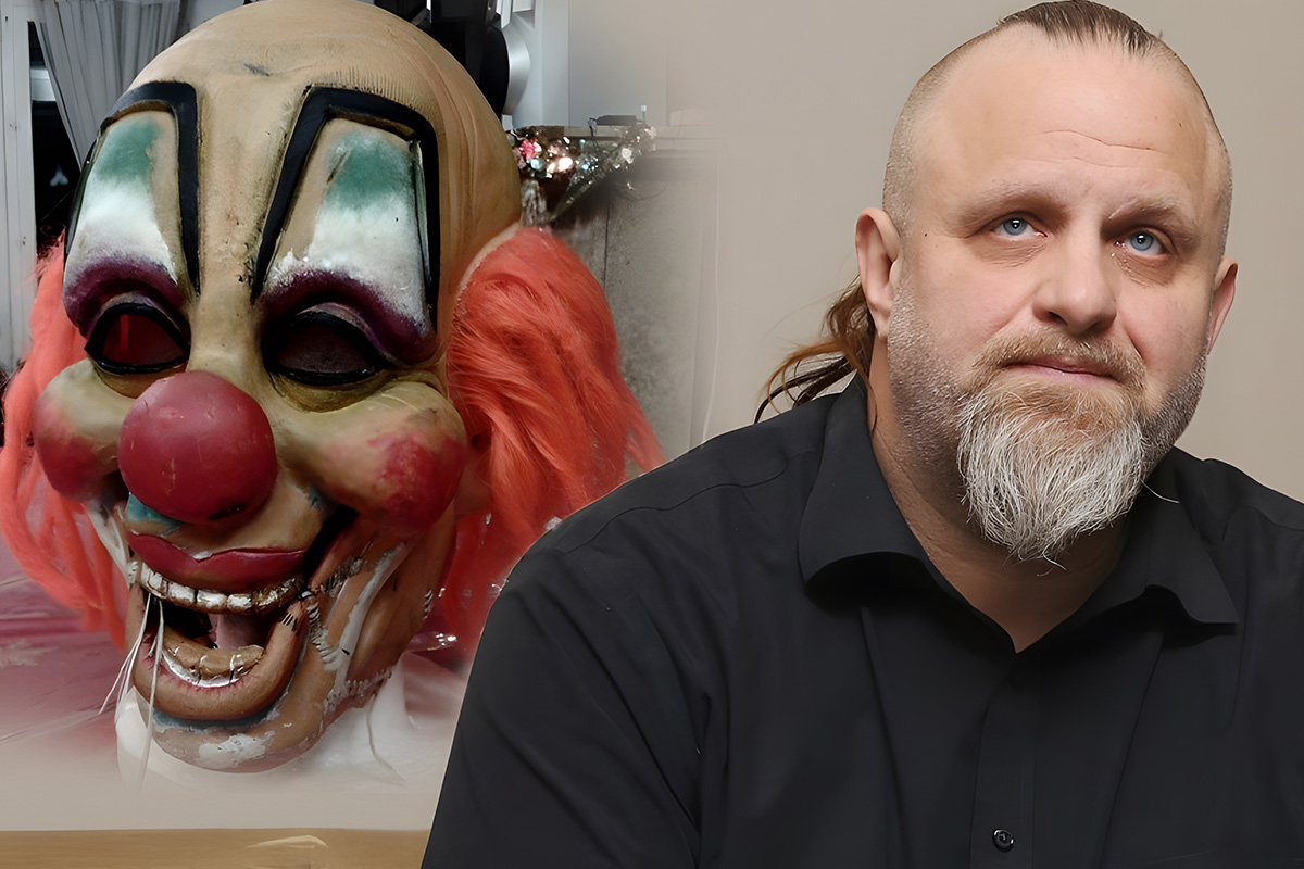 Sean Krayen and his Clown Mask